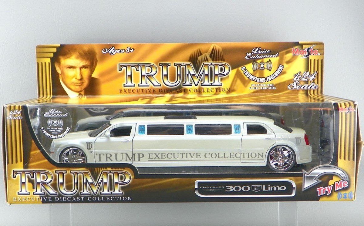 Executive Diecast Collection - Trump Chrysler 300 Hemi C - Limo