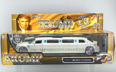Executive Diecast Collection - Trump Chrysler 300 Hemi C - Limo
