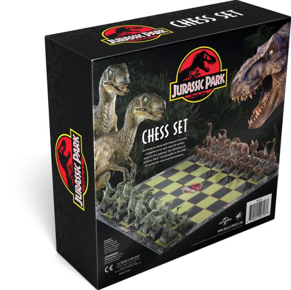 Jurassic Park The Noble Collection Chess Set
